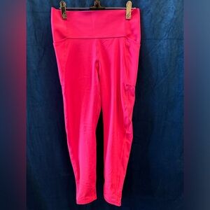 Gap Fit leggings with pockets